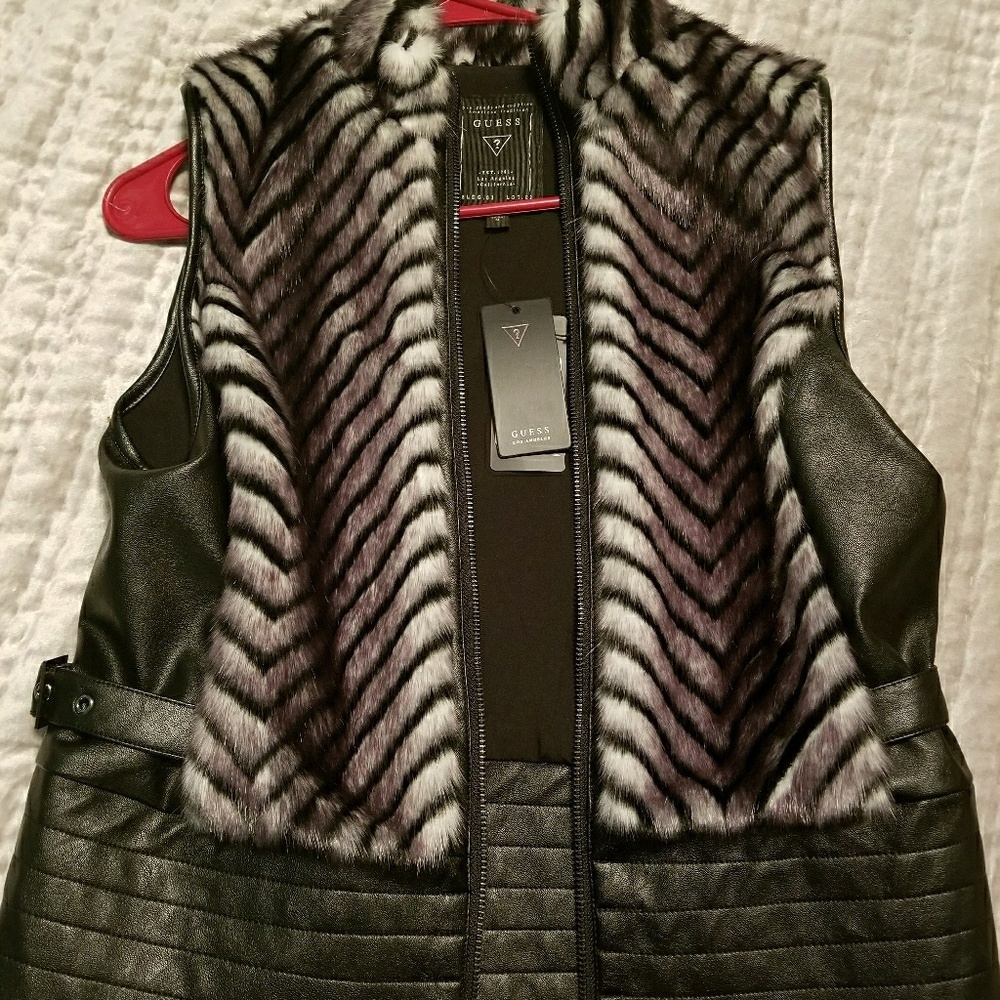Guess NWT women's faux fur & leather zip up vest